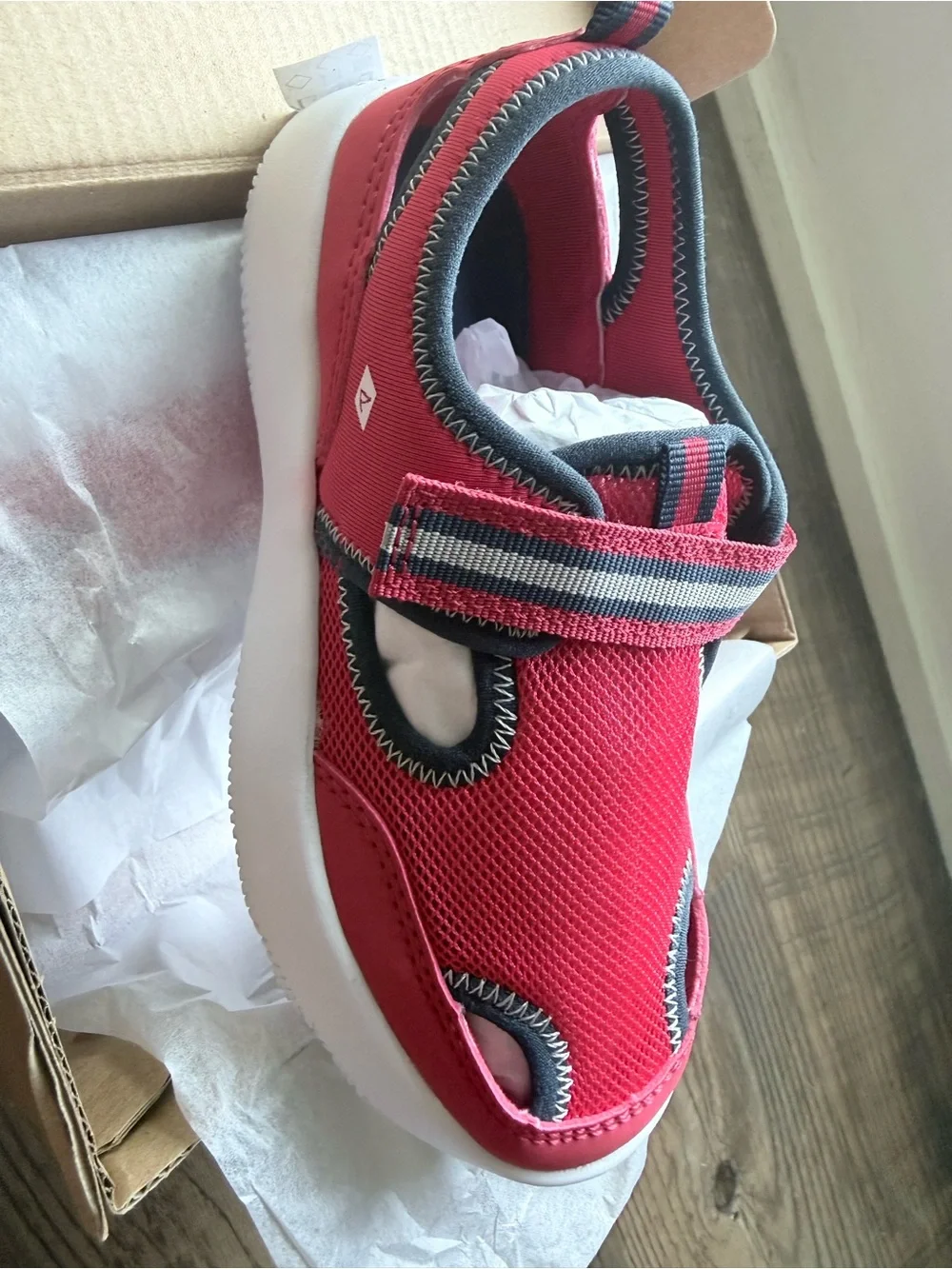 Sperry Kids Coastal Break Water Shoe in Bright Red and White